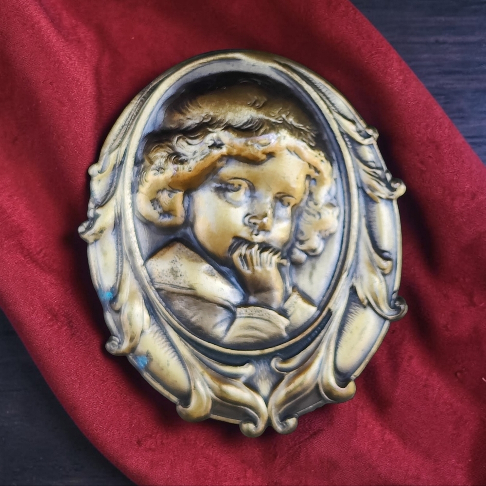 Antique Henryk Winograd Small Child Brooch - Picture 1 of 6